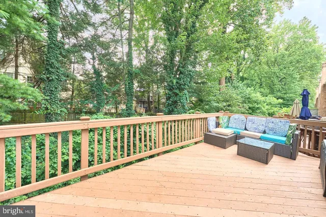 $3,000 | 4235 Sleepy Lake Drive, Fairfax, VA 22033