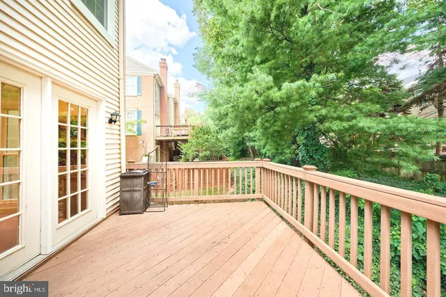 $3,000 | 4235 Sleepy Lake Drive, Fairfax, VA 22033