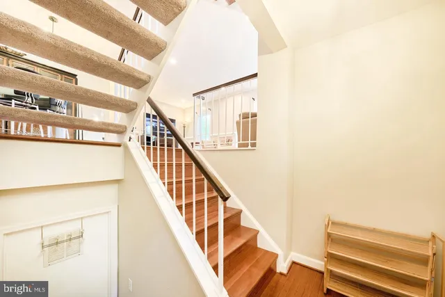 $3,000 | 4235 Sleepy Lake Drive, Fairfax, VA 22033