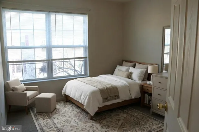 $3,200 | 22909 Benson Terrace, Sterling, VA 20166