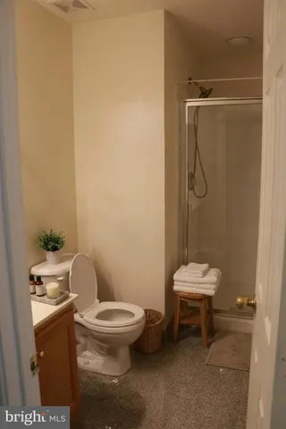 $3,200 | 22909 Benson Terrace, Sterling, VA 20166