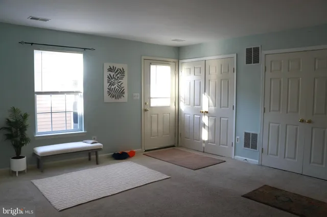 $3,200 | 22909 Benson Terrace, Sterling, VA 20166