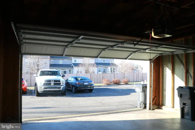 $3,200 | 22909 Benson Terrace, Sterling, VA 20166