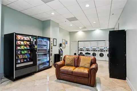 $114,900 | 1205 St Charles Avenue, Unit 604, New Orleans, LA 70130