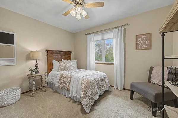 $185,000 | 1807 Sierra Court, Freeport, IL 61032