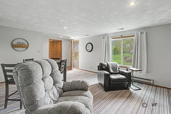 $185,000 | 1807 Sierra Court, Freeport, IL 61032