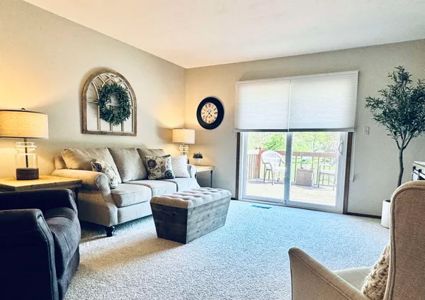 $185,000 | 1807 Sierra Court, Freeport, IL 61032