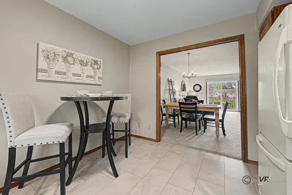 $185,000 | 1807 Sierra Court, Freeport, IL 61032