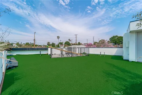 a view of outdoor space and city view