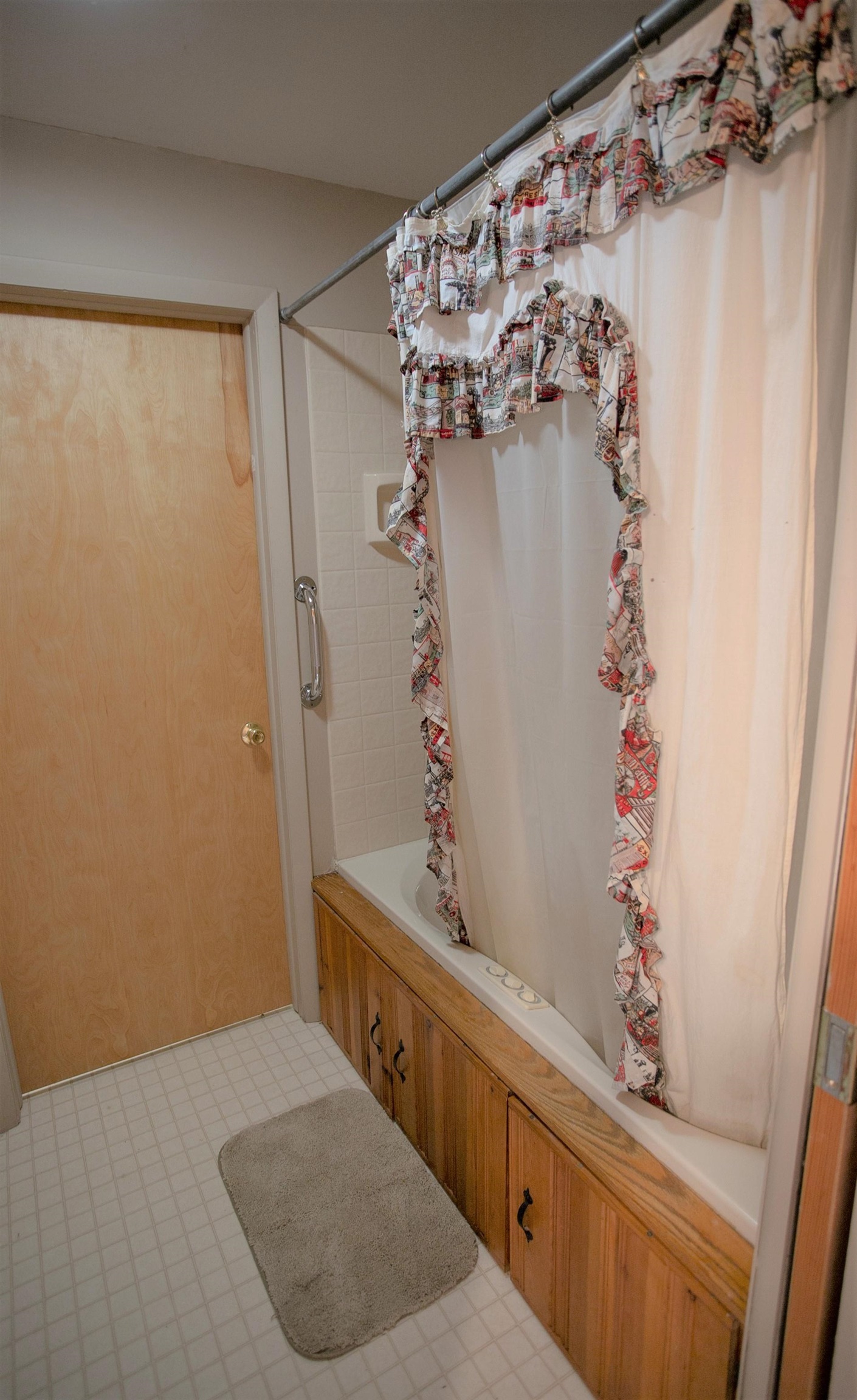 11229 Pittsburg Road Durand, MI 48429 - Photo 26 of 82 50109852-25.JPG