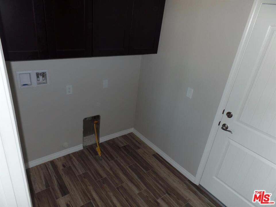 11109 Neola Road Apple Valley, CA 92308 - Photo 14 of 17 Gallery Image 14