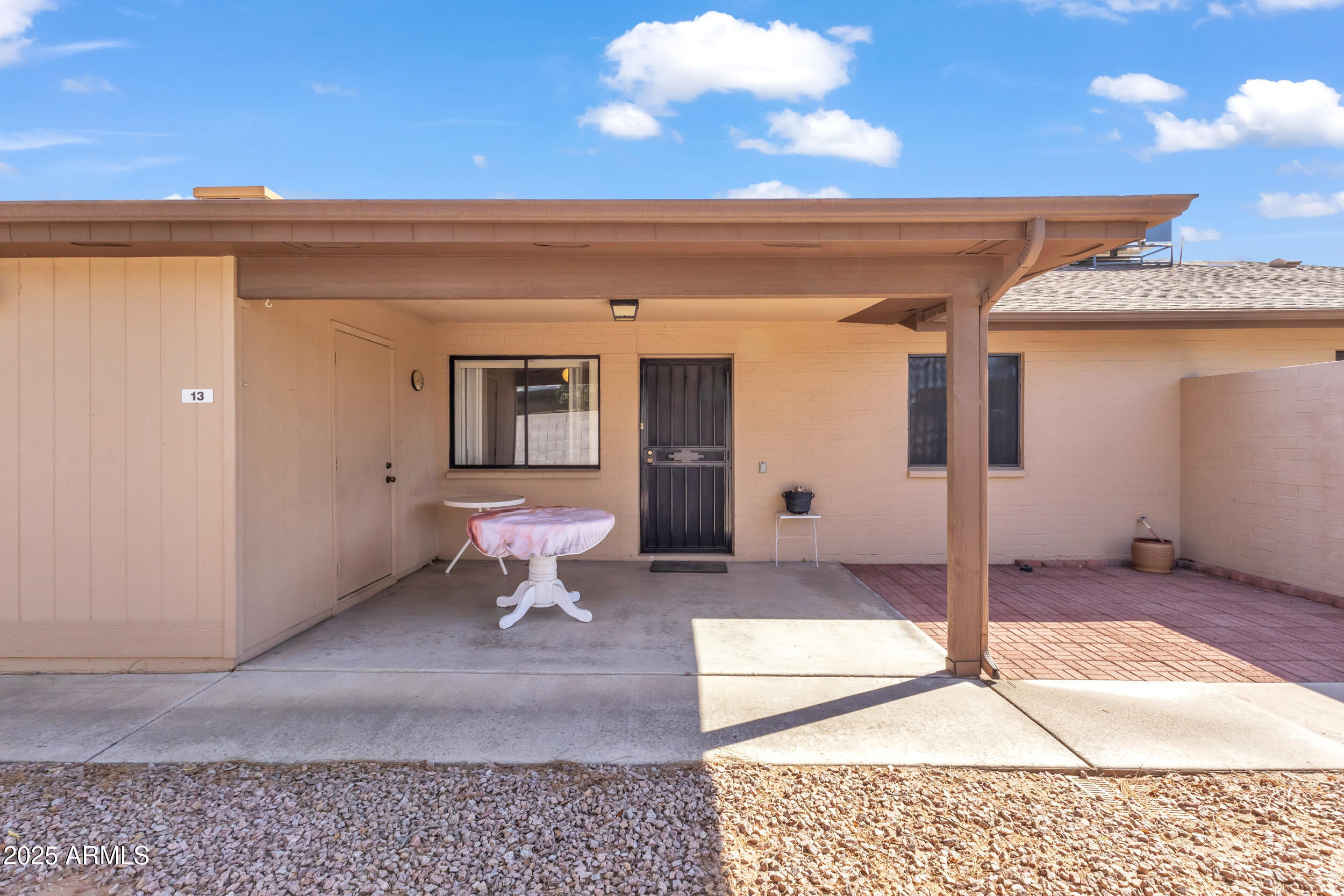 520 South Greenfield Road, Unit 13 Mesa, AZ 85206 - Photo 32 of 44 a view of a interior of the house