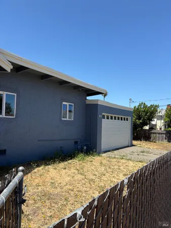 $3,300 | 2228 Georgia Street, Vallejo, CA 94590