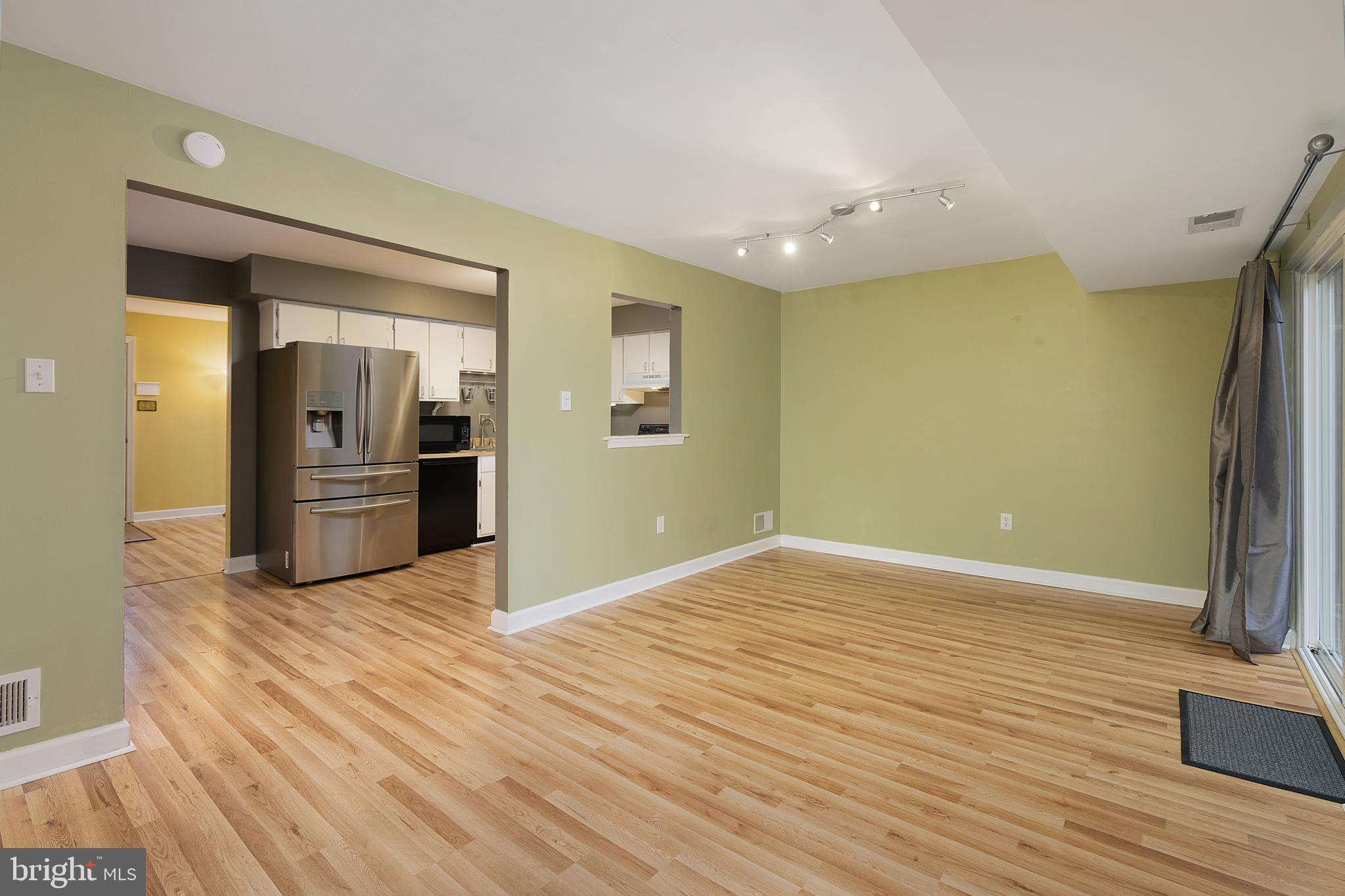 121 Stonegate Road Quakertown, PA 18951 - Photo 13 of 26 Looking into Kitchen from Family Room