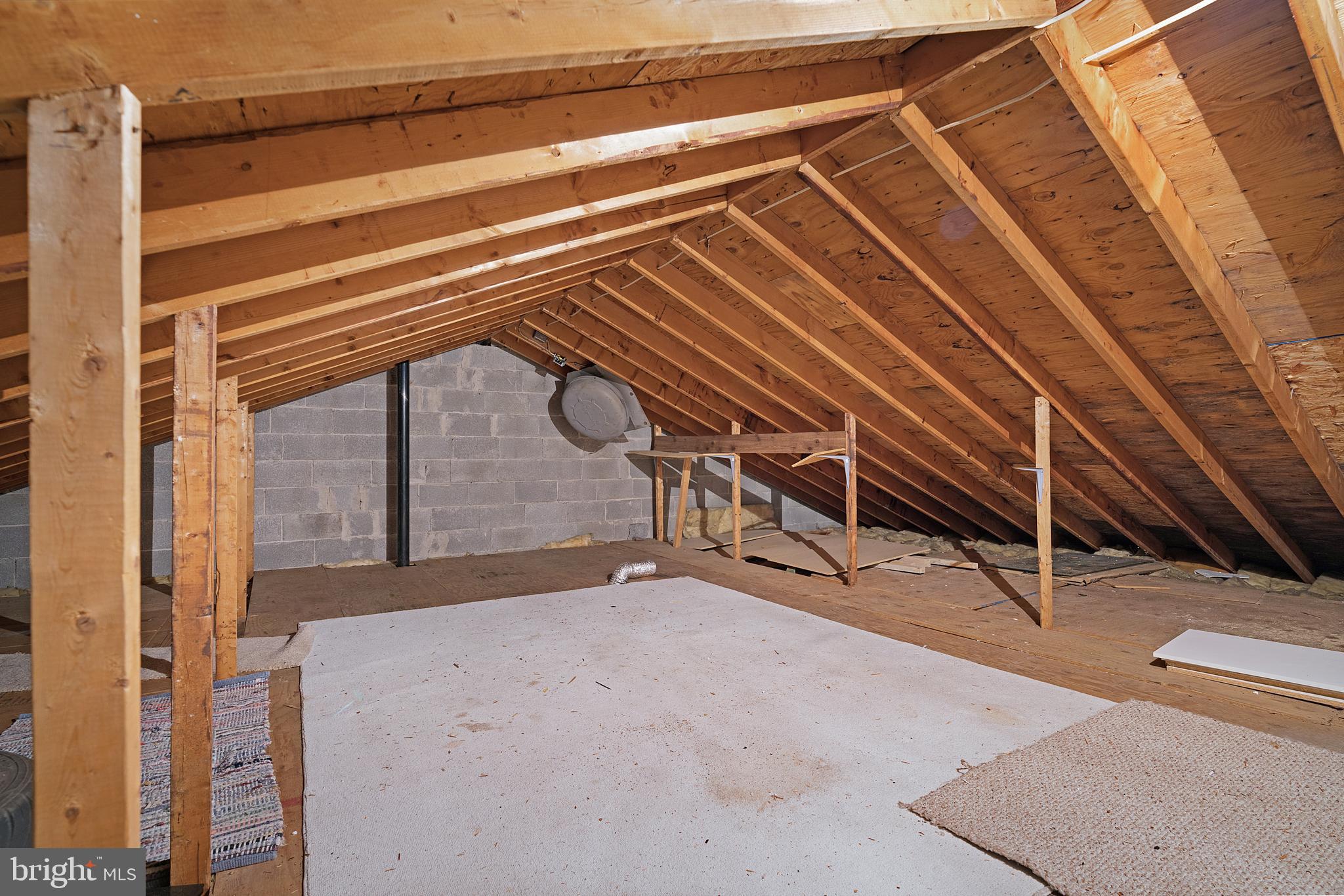 121 Stonegate Road Quakertown, PA 18951 - Photo 23 of 26 Walk Up Attic