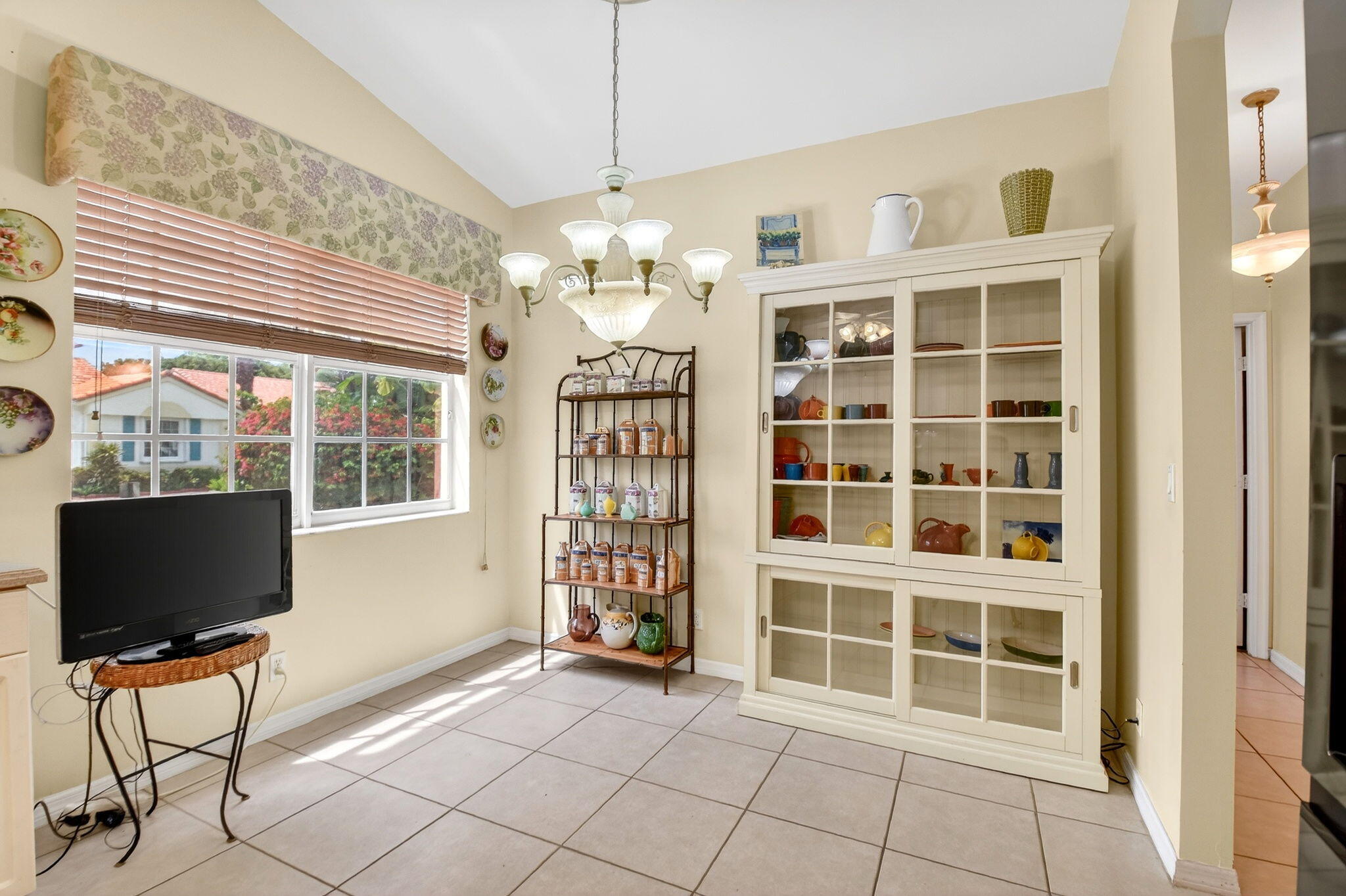 6276 Heliconia Road Delray Beach, FL 33484 - Photo 14 of 31 22-web-or-mls-DSC_4662