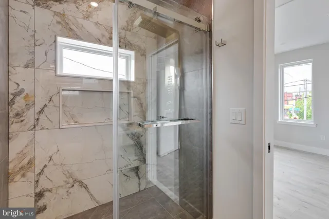 $2,100 | 1601 South 22nd Street, Unit 2, Philadelphia, PA 19145