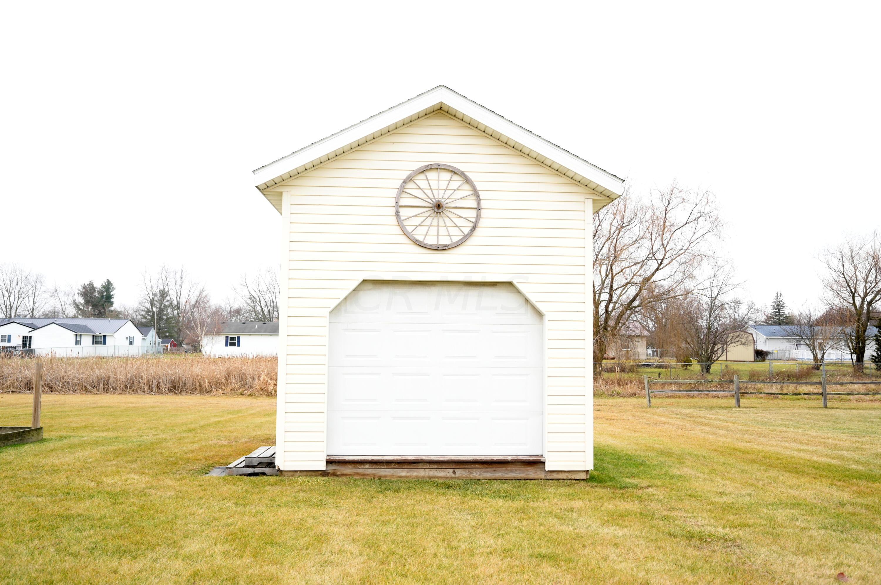 2515 Pole Lane Road Marion, OH 43302 - Photo 33 of 35 Extra Tall Shed Front