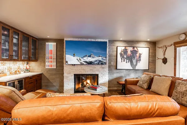 $3,395,000 | 433 Gore Creek Drive, Unit 13A, Vail, CO 81657