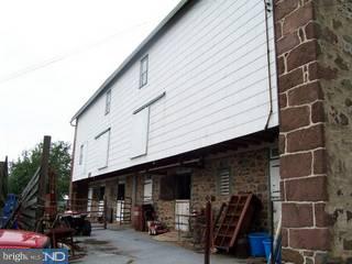 1201 Pineland Road Birdsboro, PA 19508 - Photo 3 of 4 Gallery Image 3