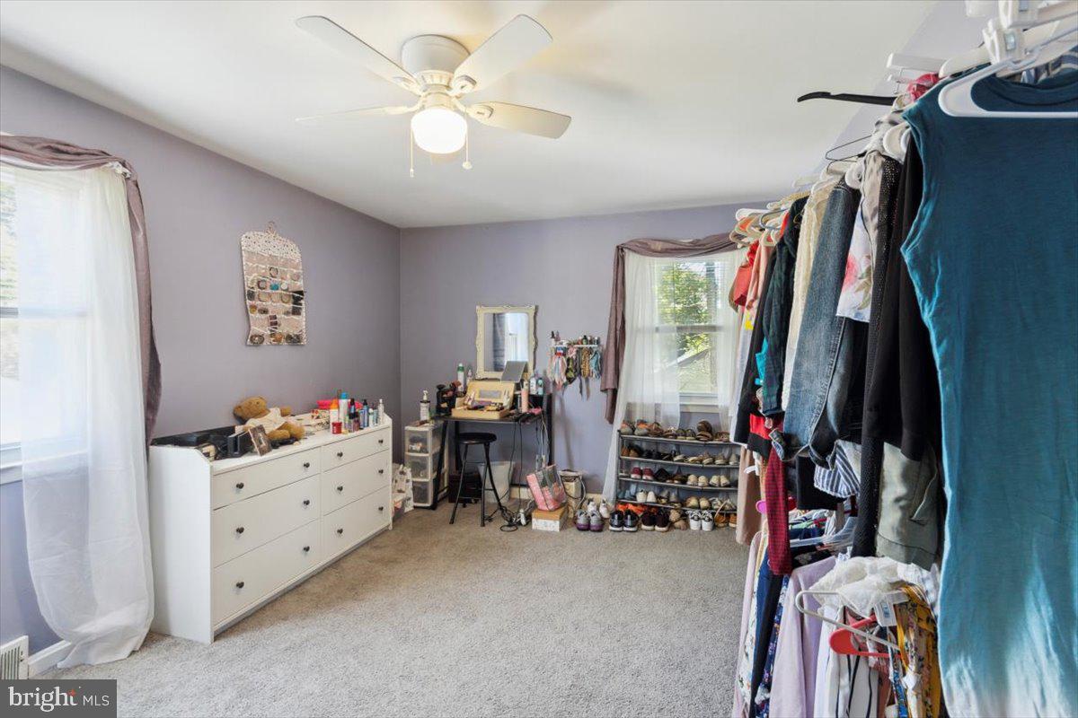 2235 East Helms Manor Boothwyn, PA 19061 - Photo 20 of 25
