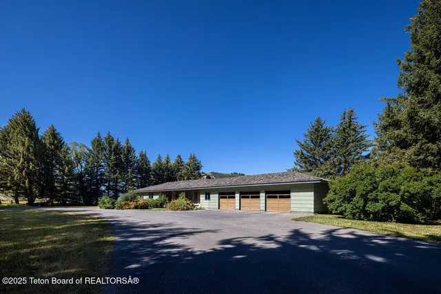 $12,000,000 | 1000 North Spring Gulch Road, Jackson, WY 83001