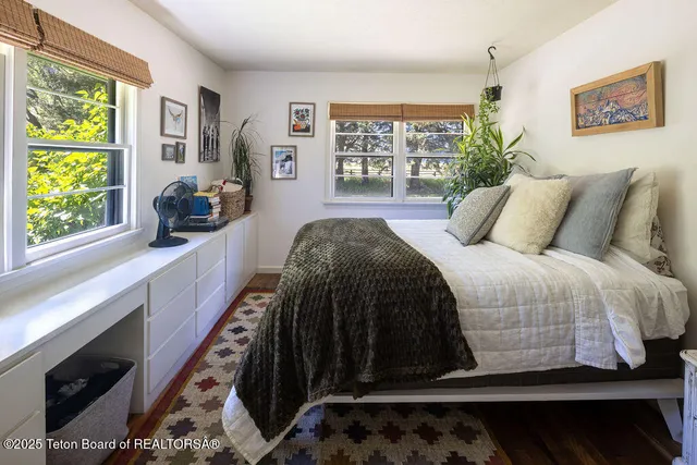 $12,000,000 | 1000 North Spring Gulch Road, Jackson, WY 83001