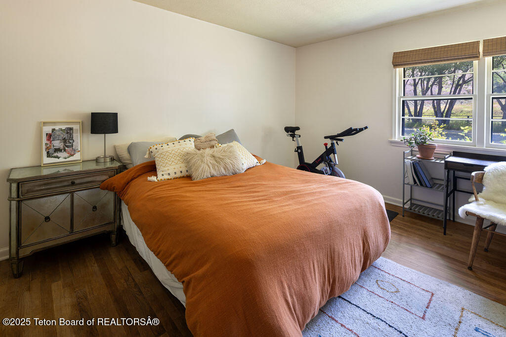 1000 North Spring Gulch Road Jackson, WY 83001 - Photo 14 of 24 Guest Bedroom 2