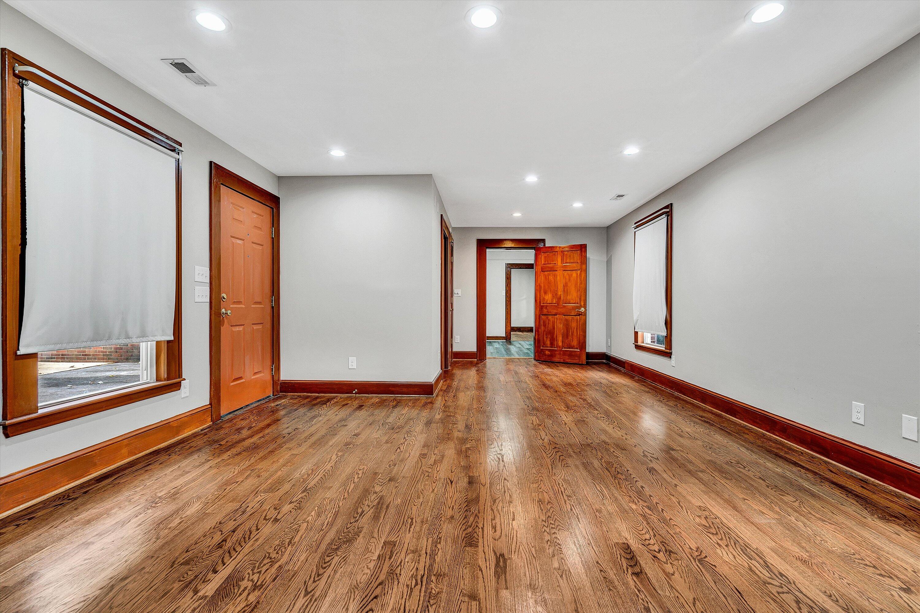 4452 Bonsack Road Northeast Roanoke, VA 24012 - Photo 17 of 32 17-DSC05683