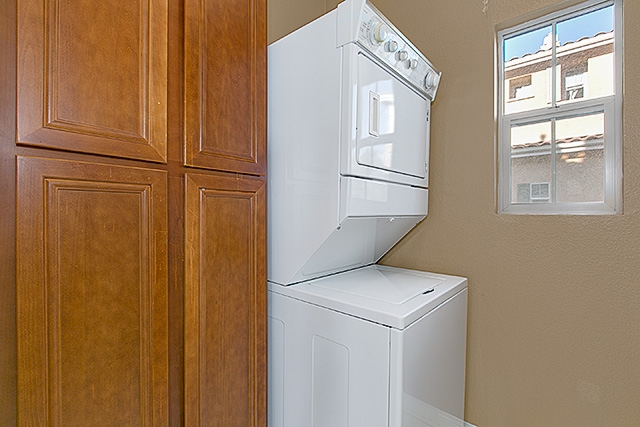 2268 Huntington Point Road, Unit 107 Chula Vista, CA 91914 - Photo 14 of 25 Gallery Image 14