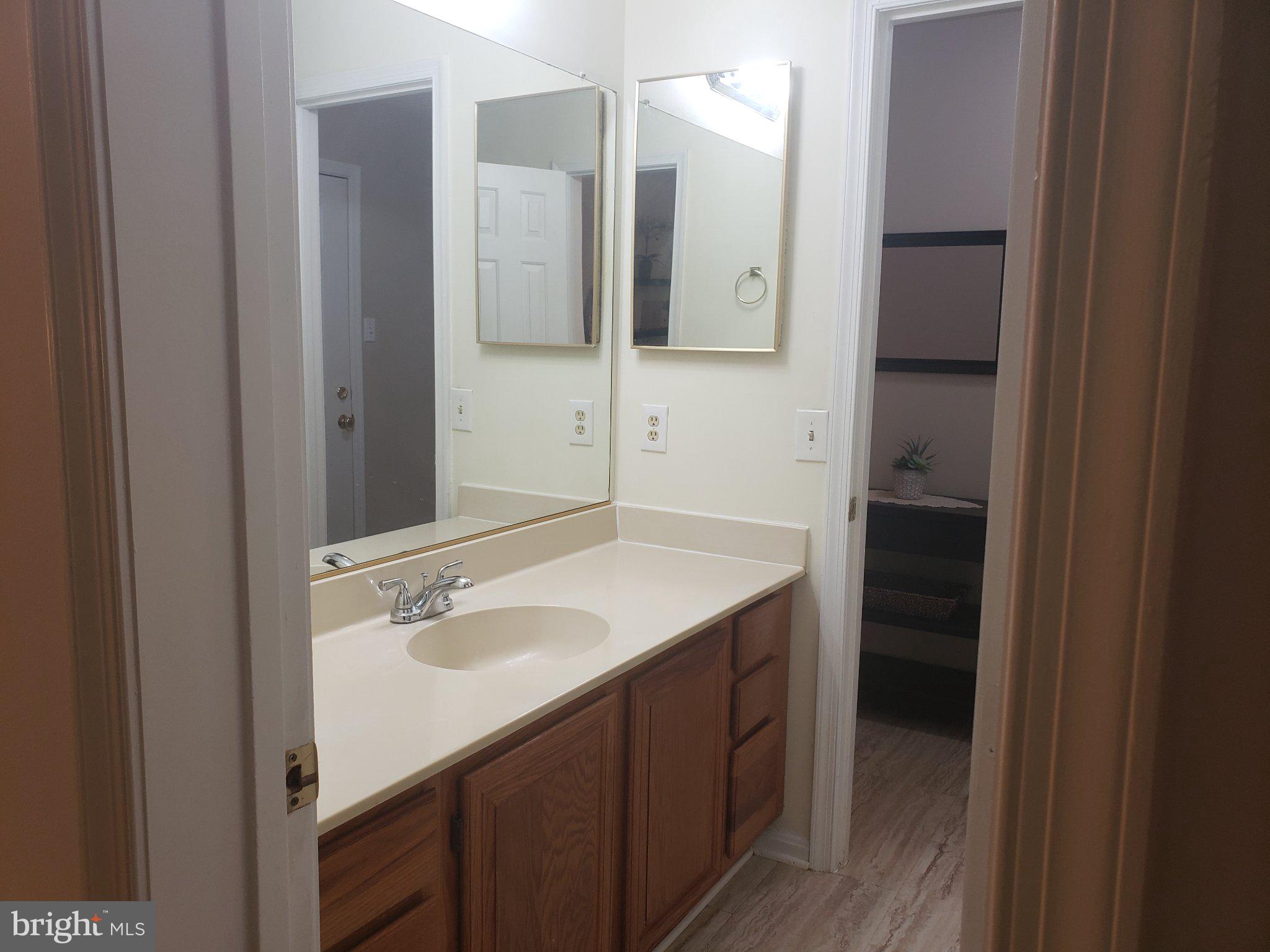 2237 Lovedale Lane, Unit G Reston, VA 20191 - Photo 37 of 49