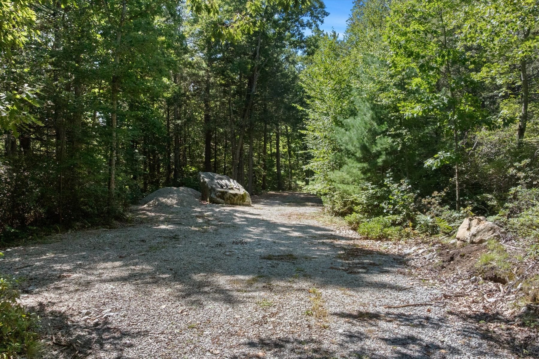 39 Chickering Road Spencer, MA 01562 - Photo 30 of 34 Gallery Image 30