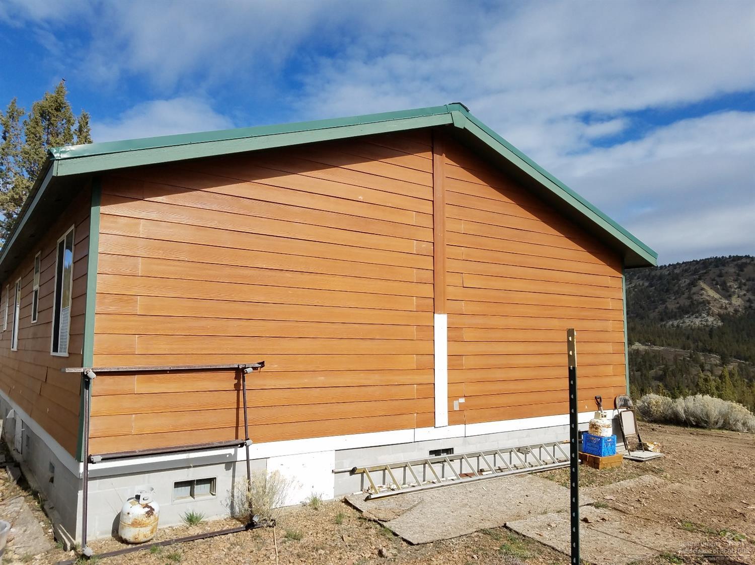 13200 Simpson Road Prineville, OR 97754 - Photo 3 of 8 Gallery Image 3