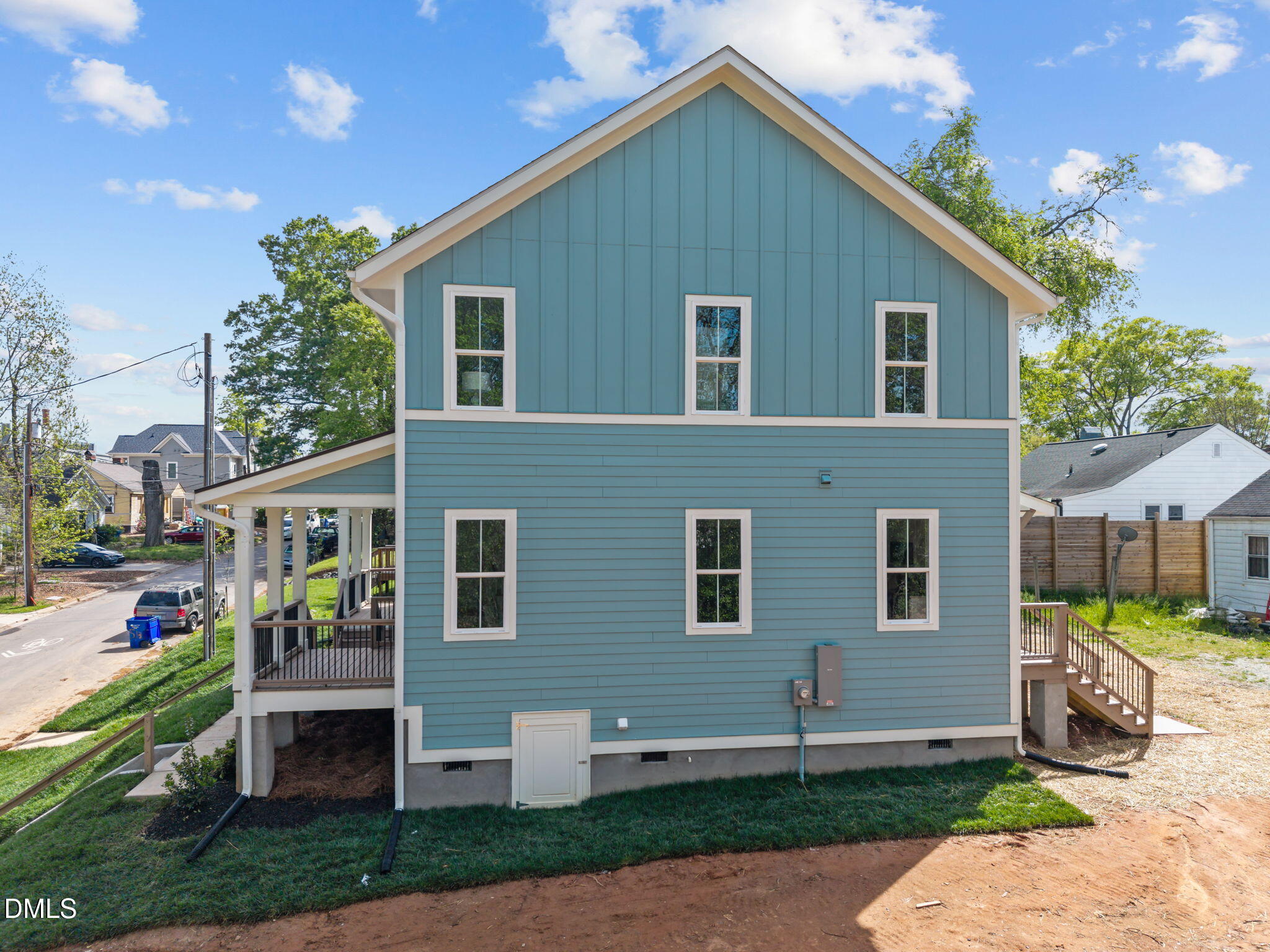 515 Spruce Street, Unit B Durham, NC 27703 - Photo 25 of 34 6-web-or-mls-DJI_20260406151756_0449_D