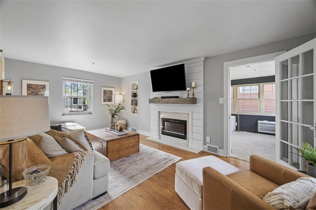 635 Rock Springs Road Pittsburgh, PA 15228 - Photo 23 of 45 Gallery Image 23