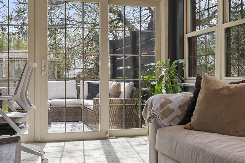 635 Rock Springs Road Pittsburgh, PA 15228 - Photo 29 of 45 Gallery Image 29
