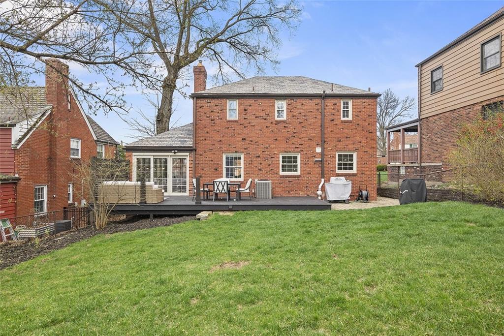 635 Rock Springs Road Pittsburgh, PA 15228 - Photo 44 of 45 Gallery Image 44