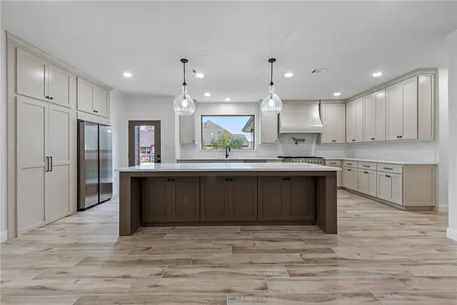 $911,500 | 10024 Lancaster Drive, Iola, TX 77861