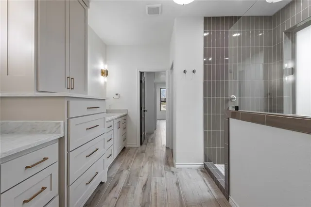 $911,500 | 10024 Lancaster Drive, Iola, TX 77861