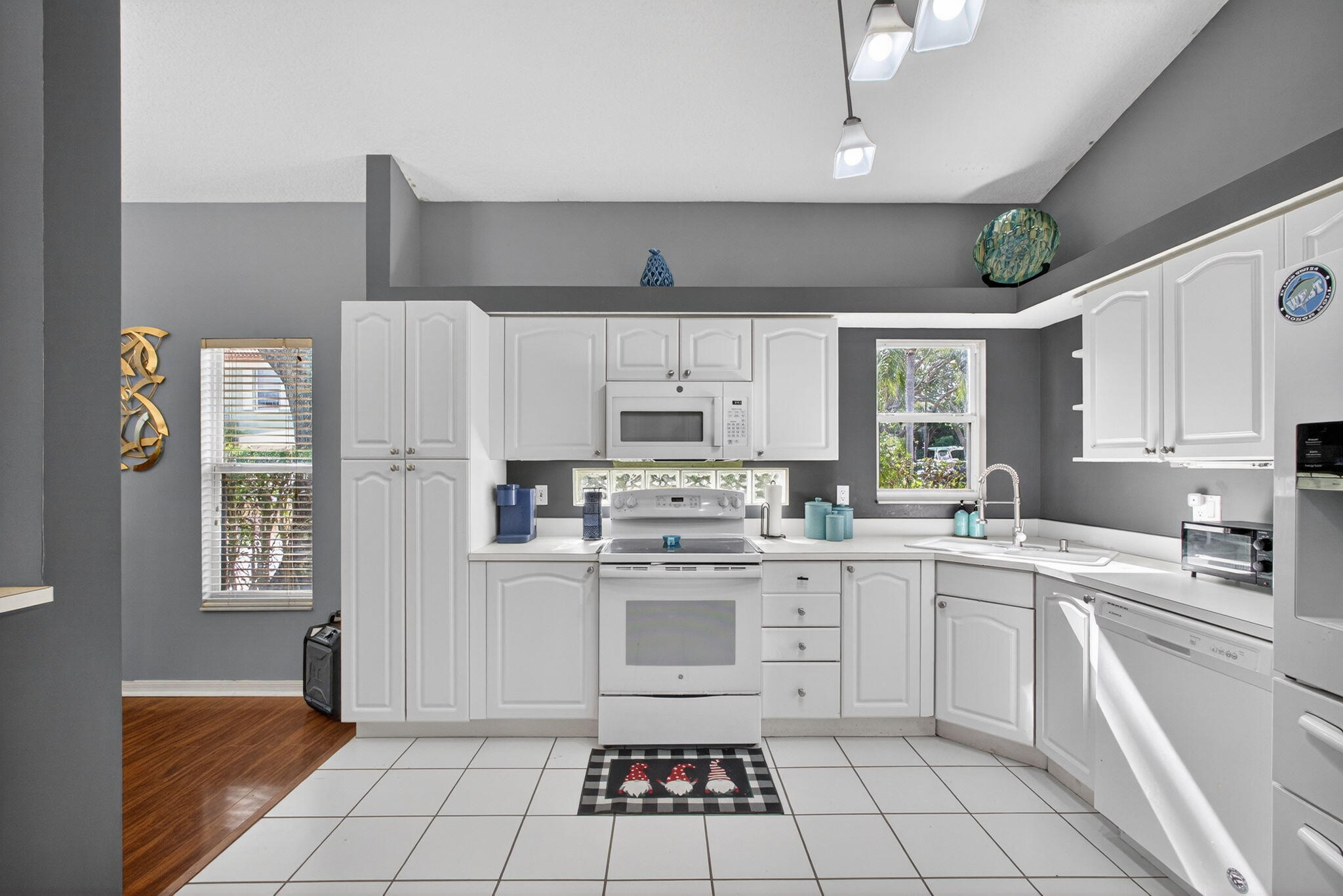 5156 Elpine Way Riviera Beach, FL 33418 - Photo 14 of 97 13-web-or-mls-5D1A4662