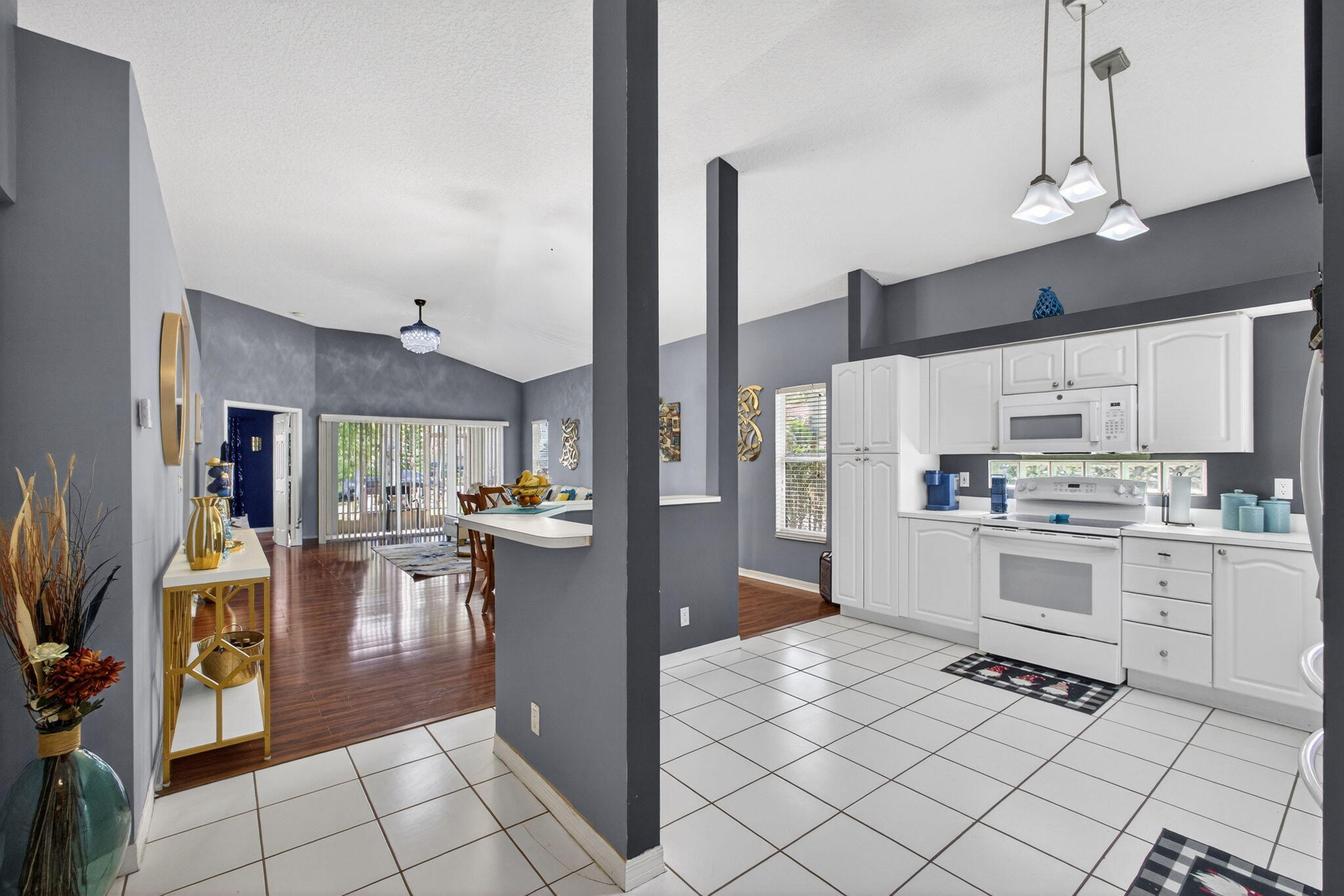 5156 Elpine Way Riviera Beach, FL 33418 - Photo 10 of 97 9-web-or-mls-5D1A4642