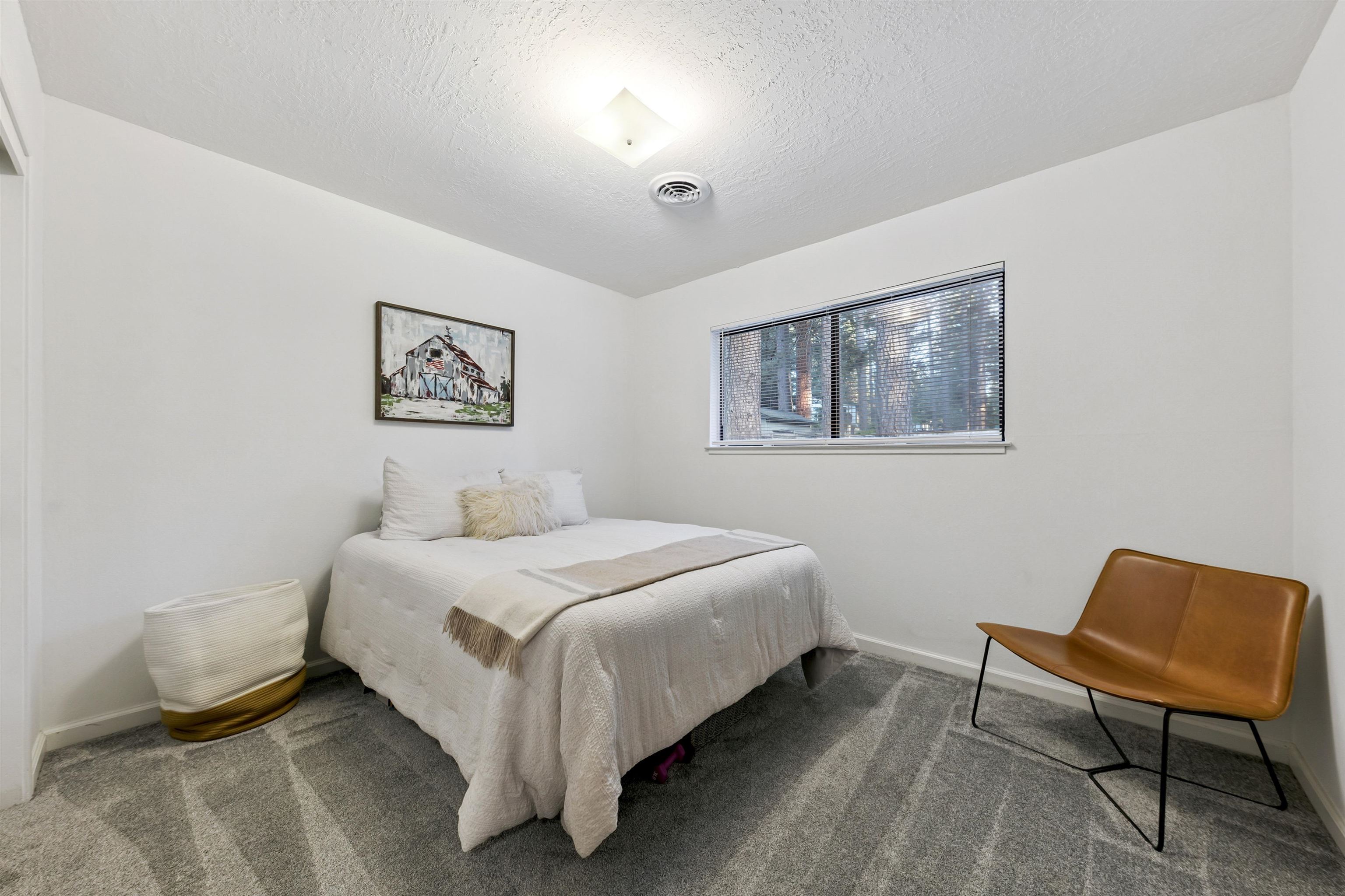 10895 Jeffery Pine Road Truckee, CA 96161 - Photo 23 of 28