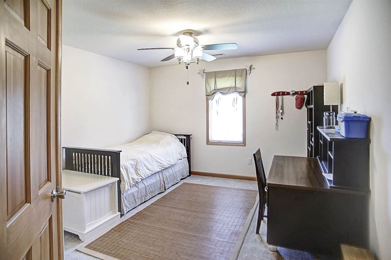 1725 West Shoaff Road Huntertown, IN 46748 - Photo 27 of 36 Gallery Image 27