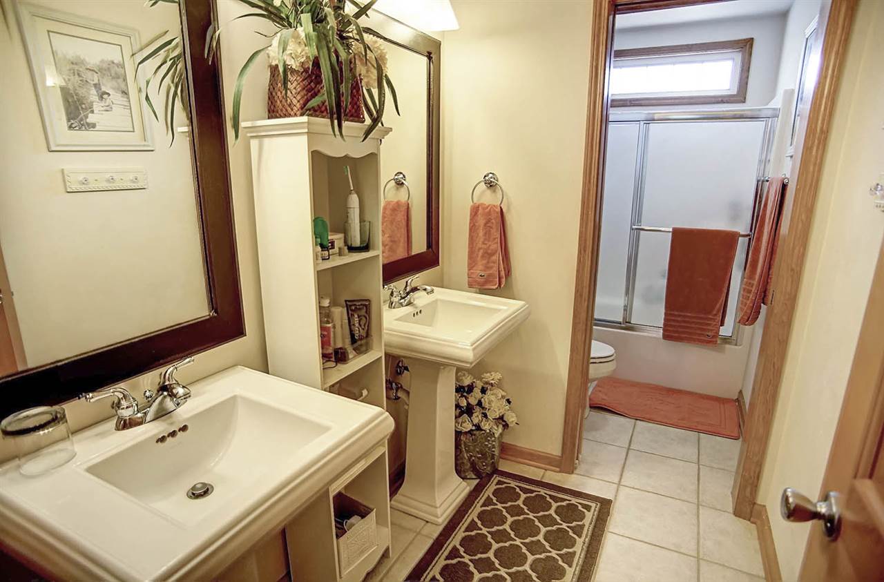 1725 West Shoaff Road Huntertown, IN 46748 - Photo 28 of 36 Gallery Image 28