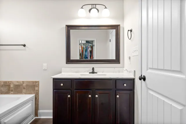 $1,900 | 1157 Belvoir Lane, Clarksville, TN 37040