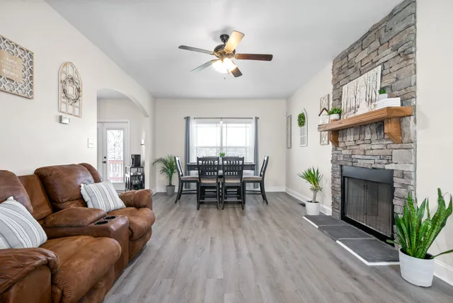 $1,900 | 1157 Belvoir Lane, Clarksville, TN 37040