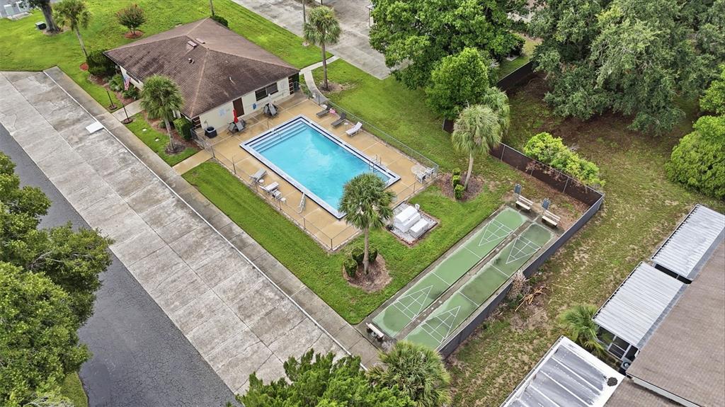 12435 Orangewood Circle Tavares, FL 32778 - Photo 33 of 35 Gallery Image 33