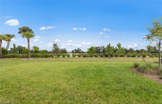 $569,520 | 12611 Quartz Drive, Alva, FL 33920