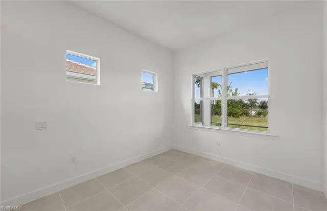 $569,520 | 12611 Quartz Drive, Alva, FL 33920