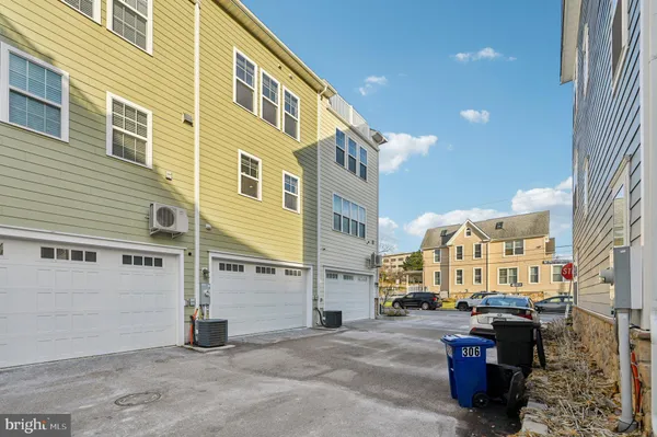 $499,850 | 220 East Pennsylvania Avenue, Towson, MD 21286